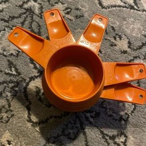 Vintage Tupperware measuring cups